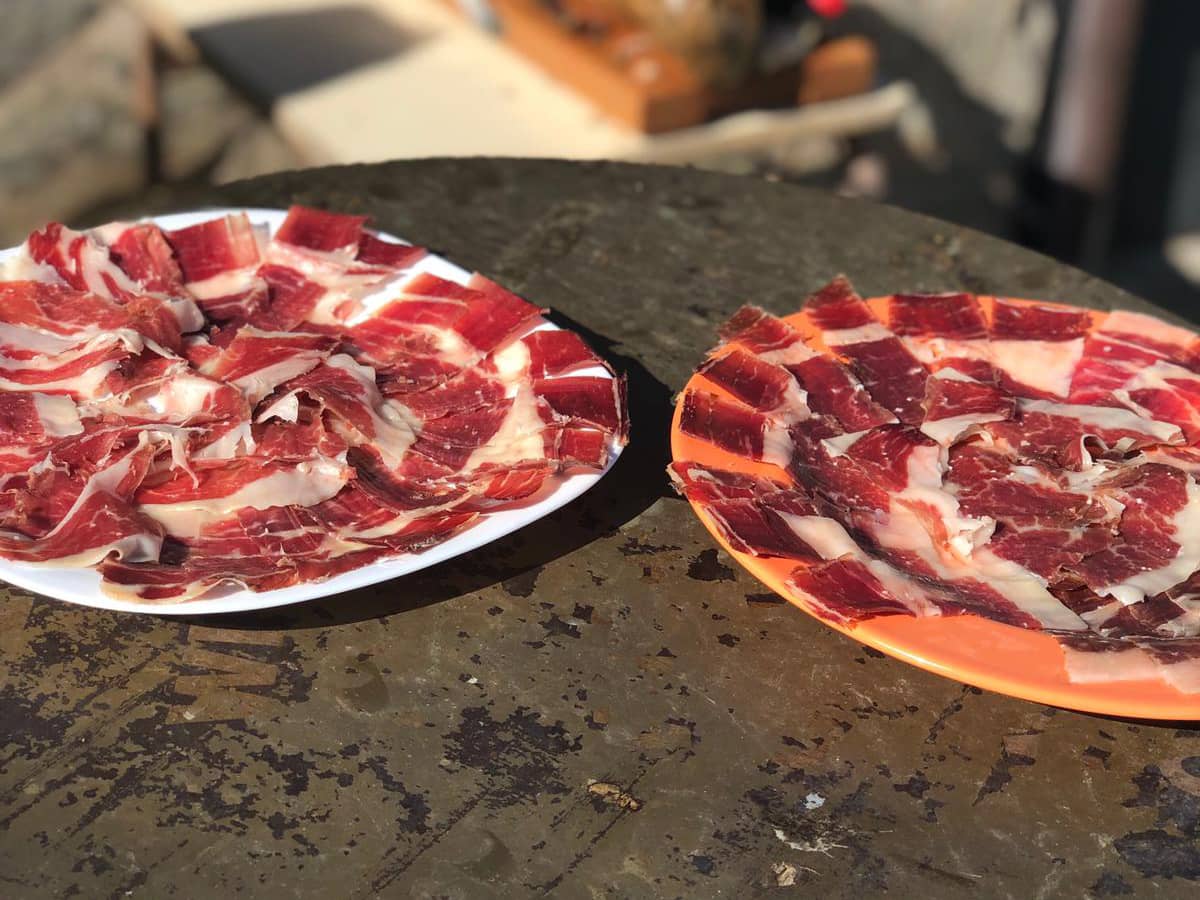 Jamón ibérico de bellota 100% precio: cuánto cuesta una pieza